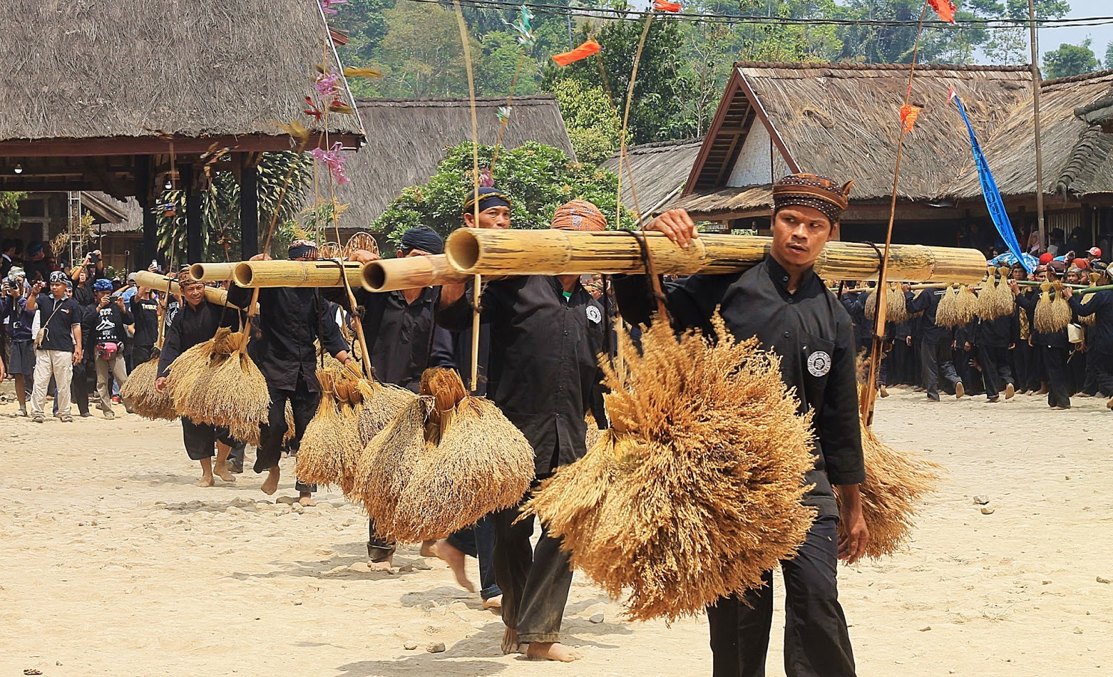 Festival Panen Raya di Desa Wisata Seluruh Indonesia
