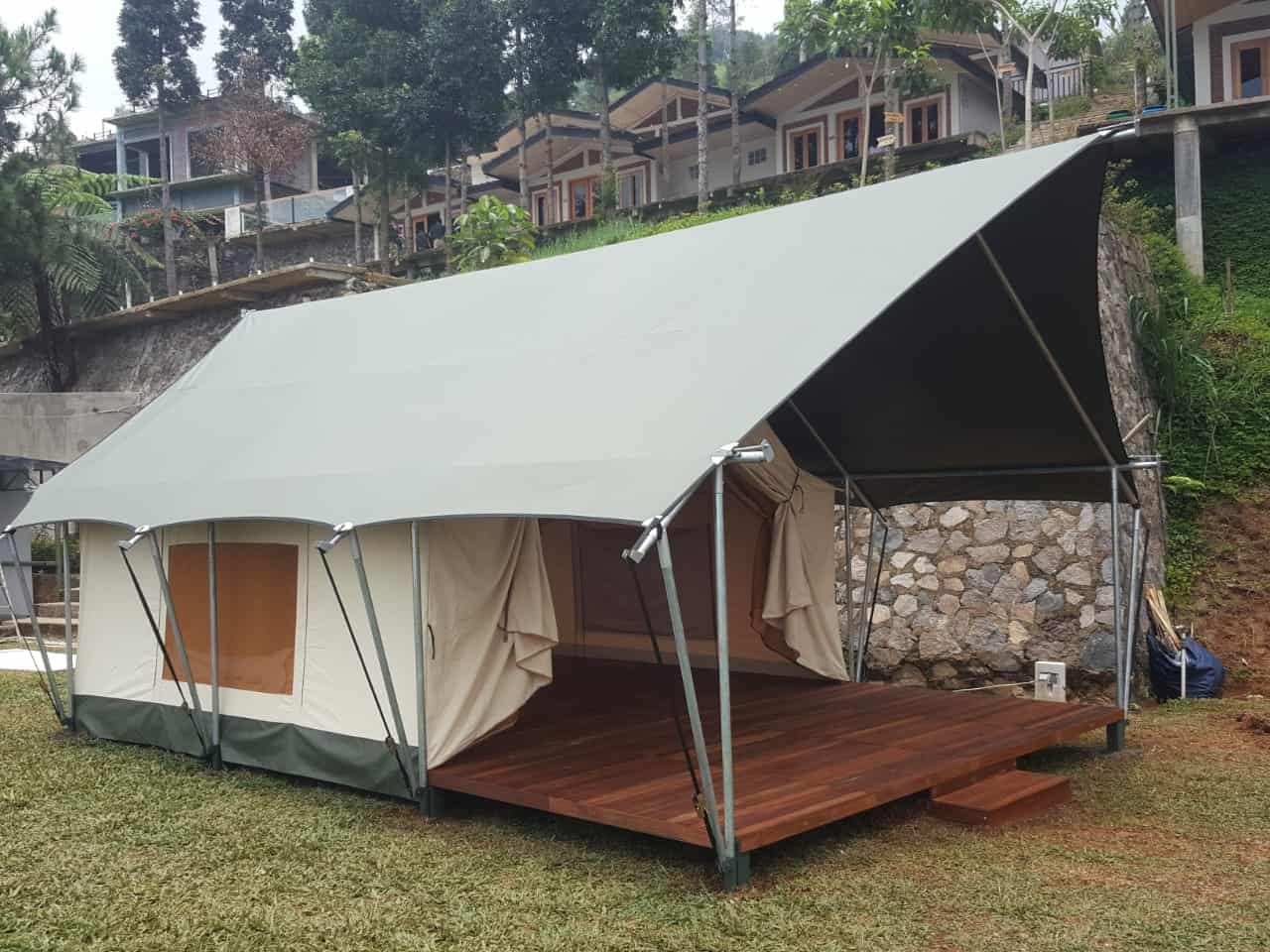 Glamping Unik Dengan Desain Tenda Estetik Dan Nyaman